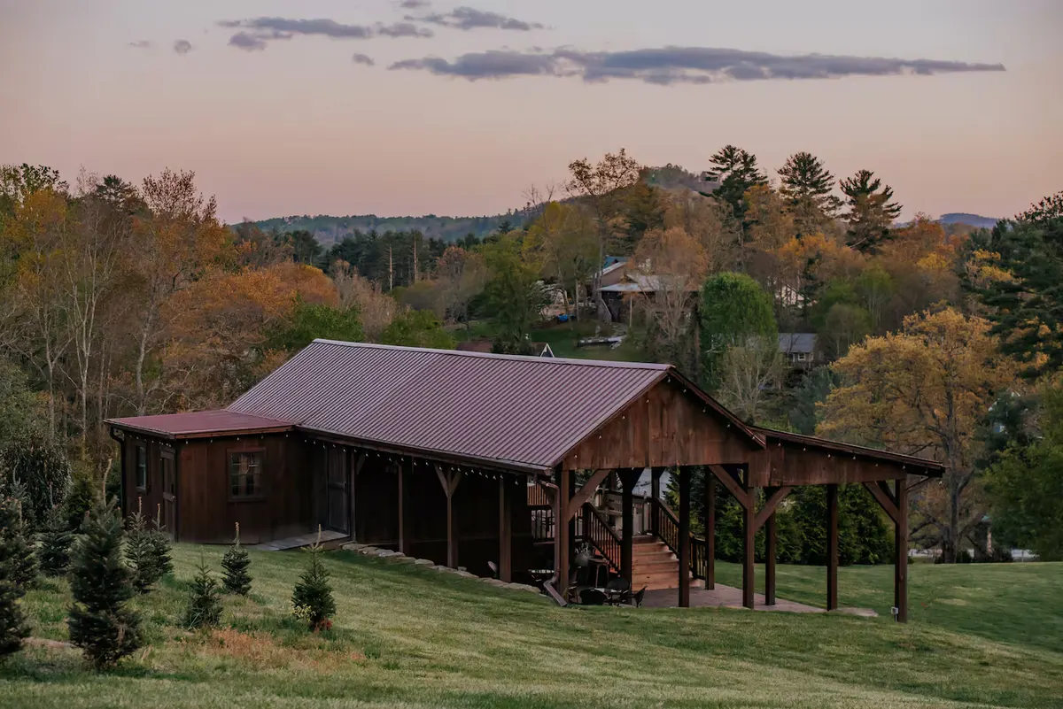 Farmhouse backyard